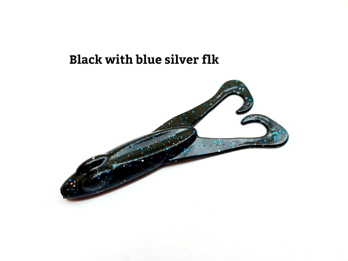 NEW U-Frog 4.5" Top Water Frog, excellent swimming leg action. Peferct for that thick stuff