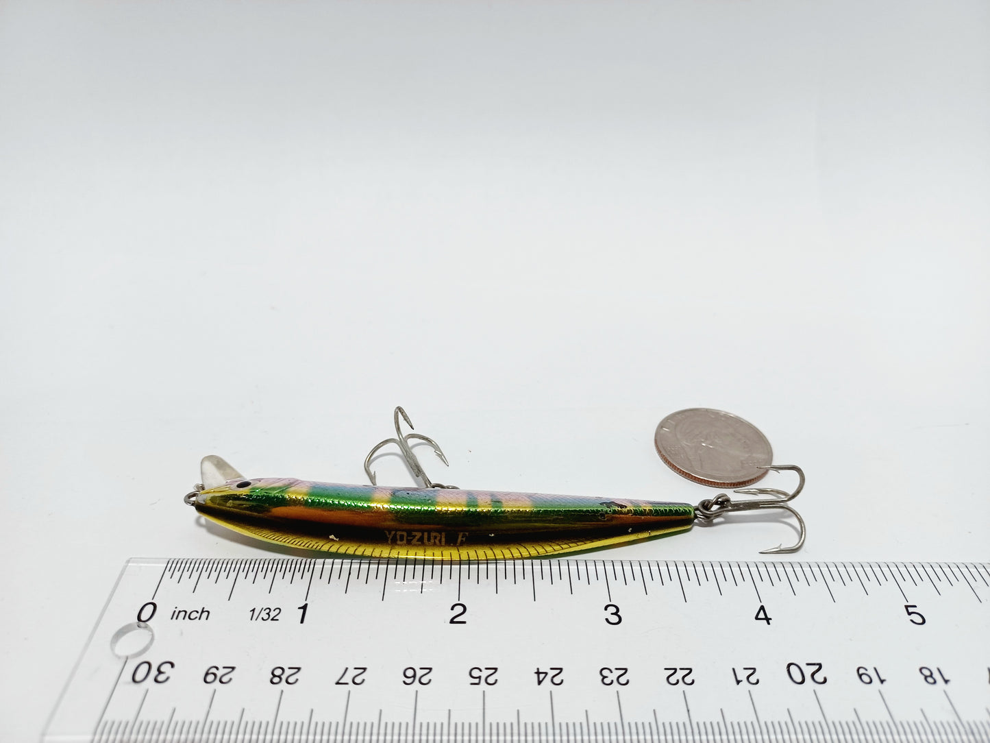Yo-Zuri Crystal Jerkbait minnow