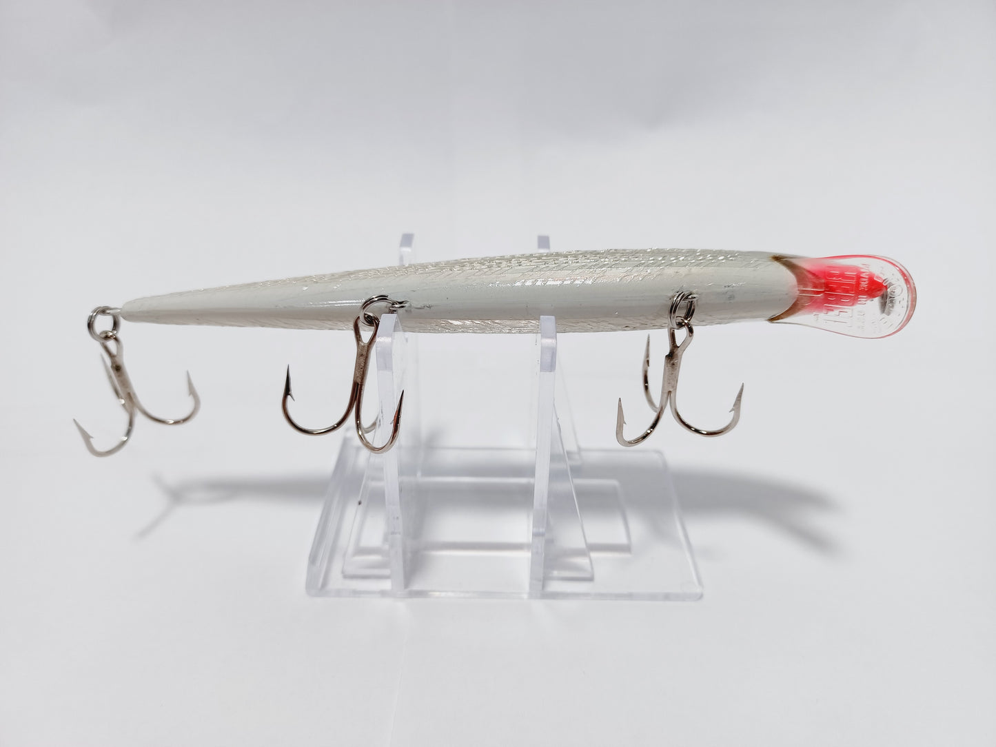 Vintage Rebel minnow floating lure 4.5" F2003s Blue Silver