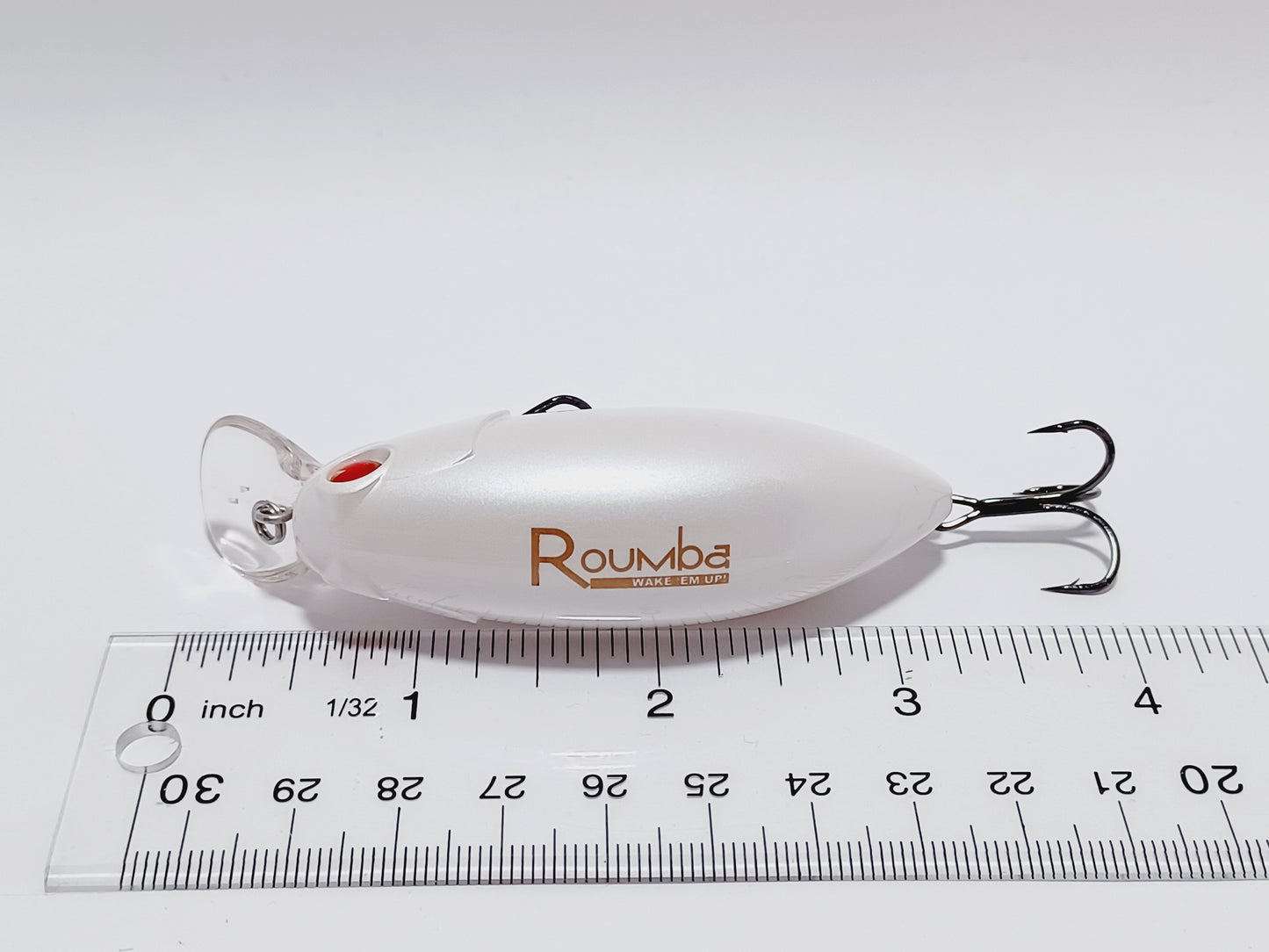 Classic Ima Roumba Silent Wobbling Wakebait Shallow 0-2ft depth Crankbait Lure (Albino/white)