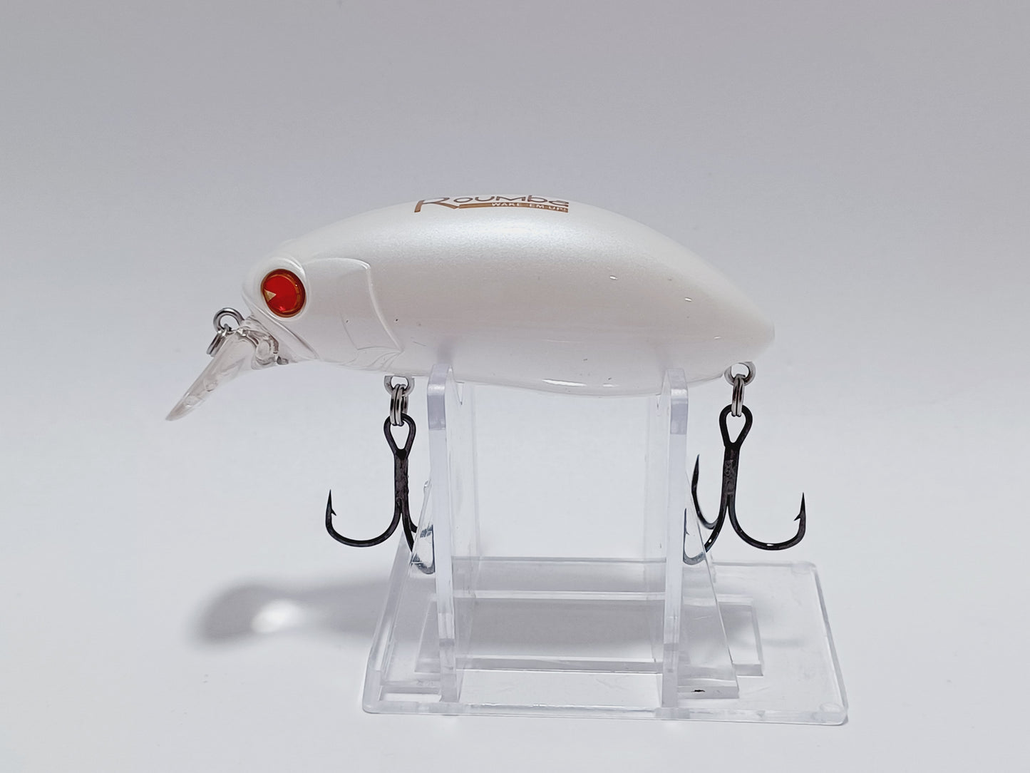 Classic Ima Roumba Silent Wobbling Wakebait Shallow 0-2ft depth Crankbait Lure (Albino/white)