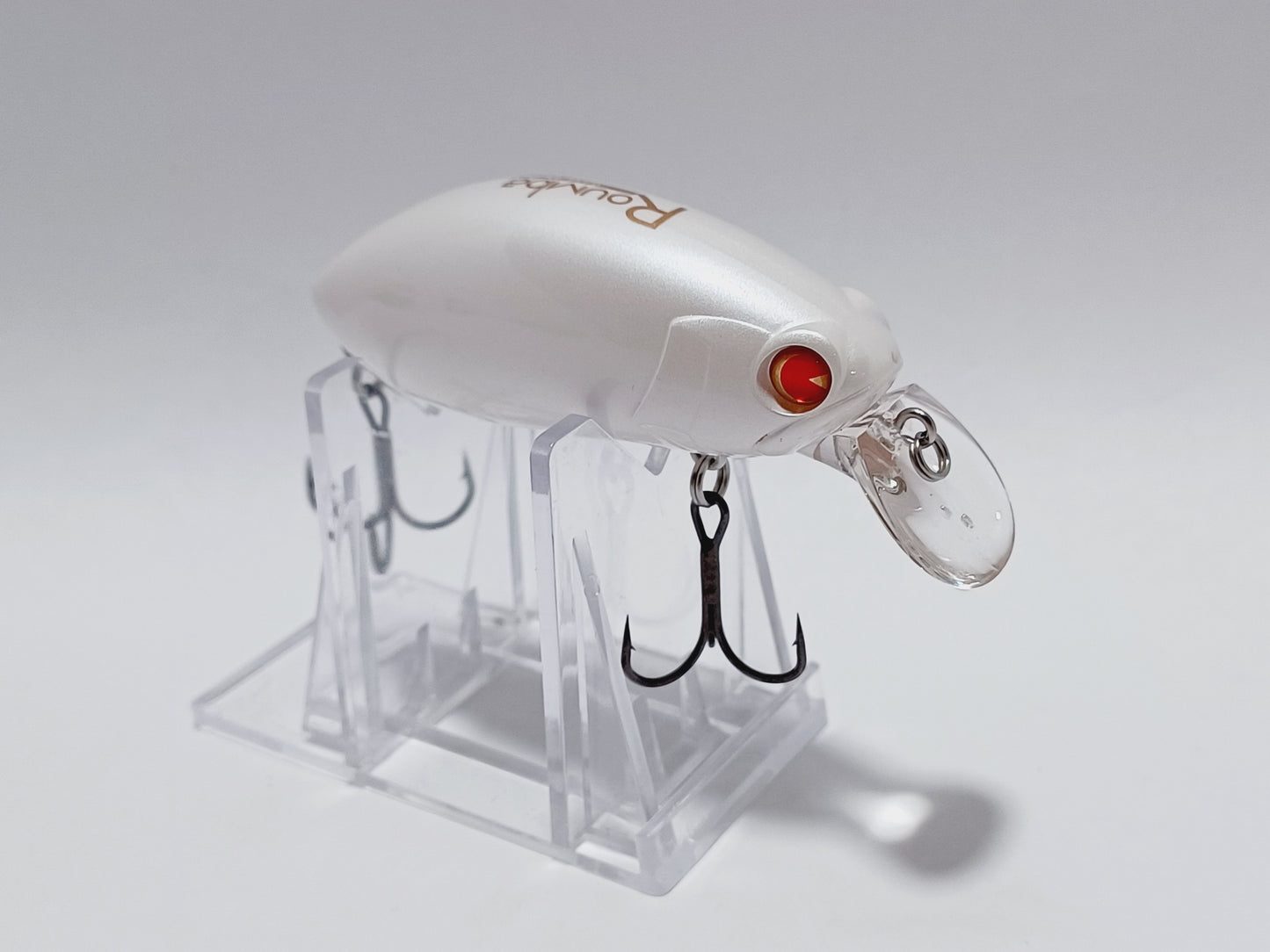 Classic Ima Roumba Silent Wobbling Wakebait Shallow 0-2ft depth Crankbait Lure (Albino/white)