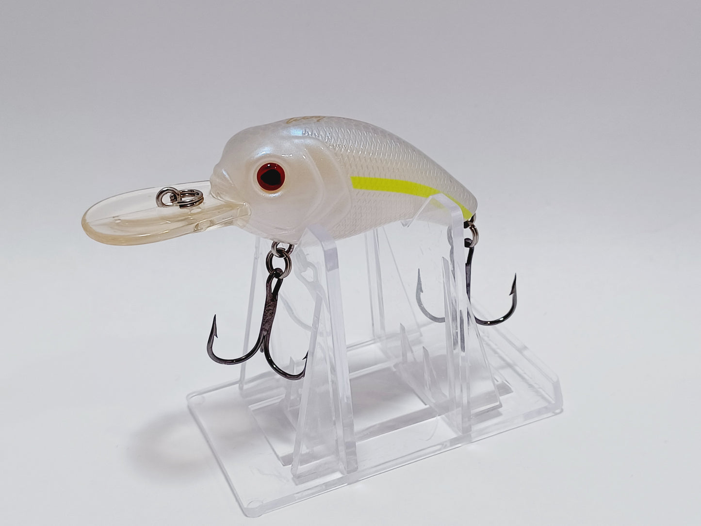 Classic Bass Pro Shop Crappie Maxx Cranks diving lure (Pearl white -chartreuse)