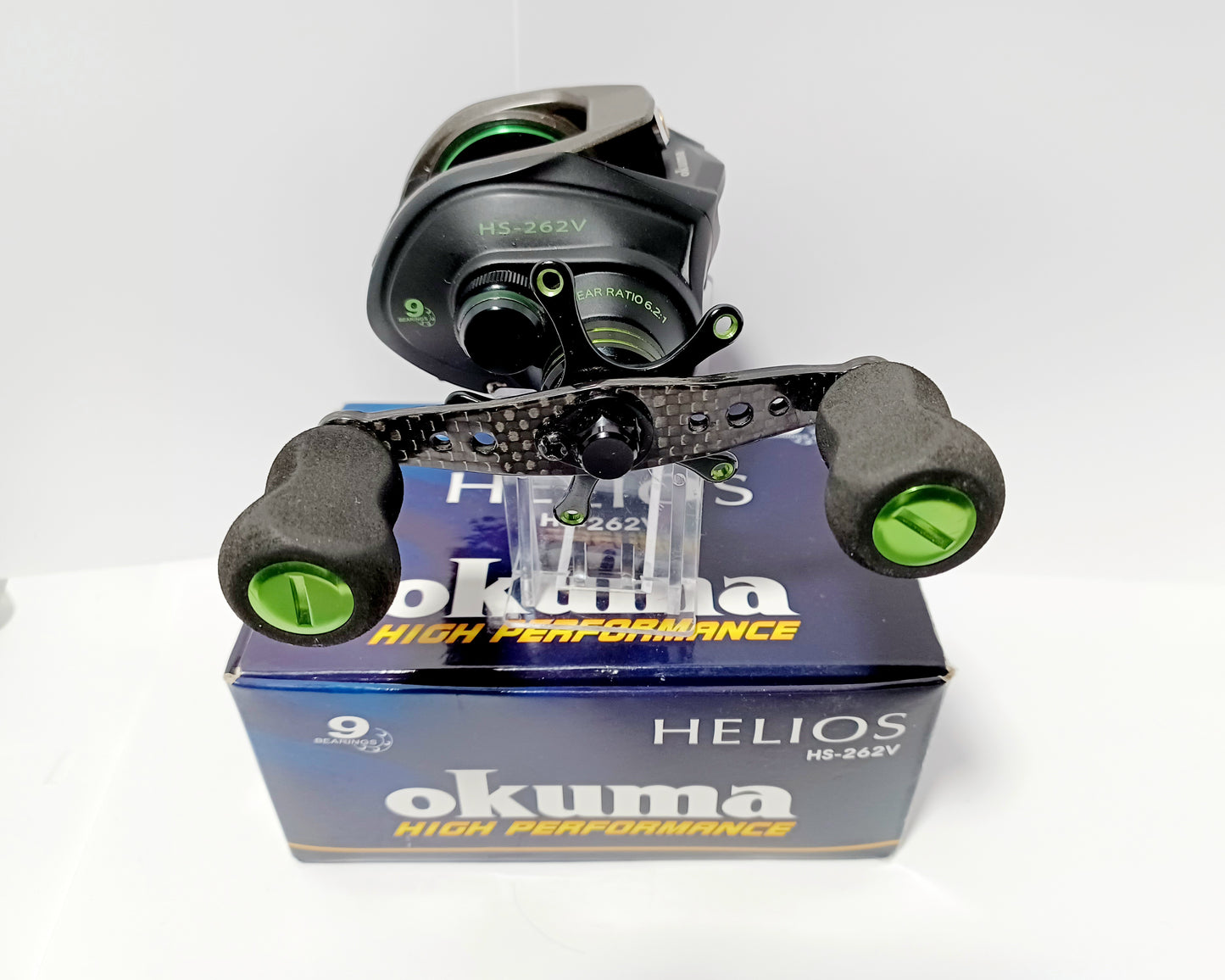 Okuma HELIOS low profile 6.2:1 ratio RH retrieval baitcaster HS-262V