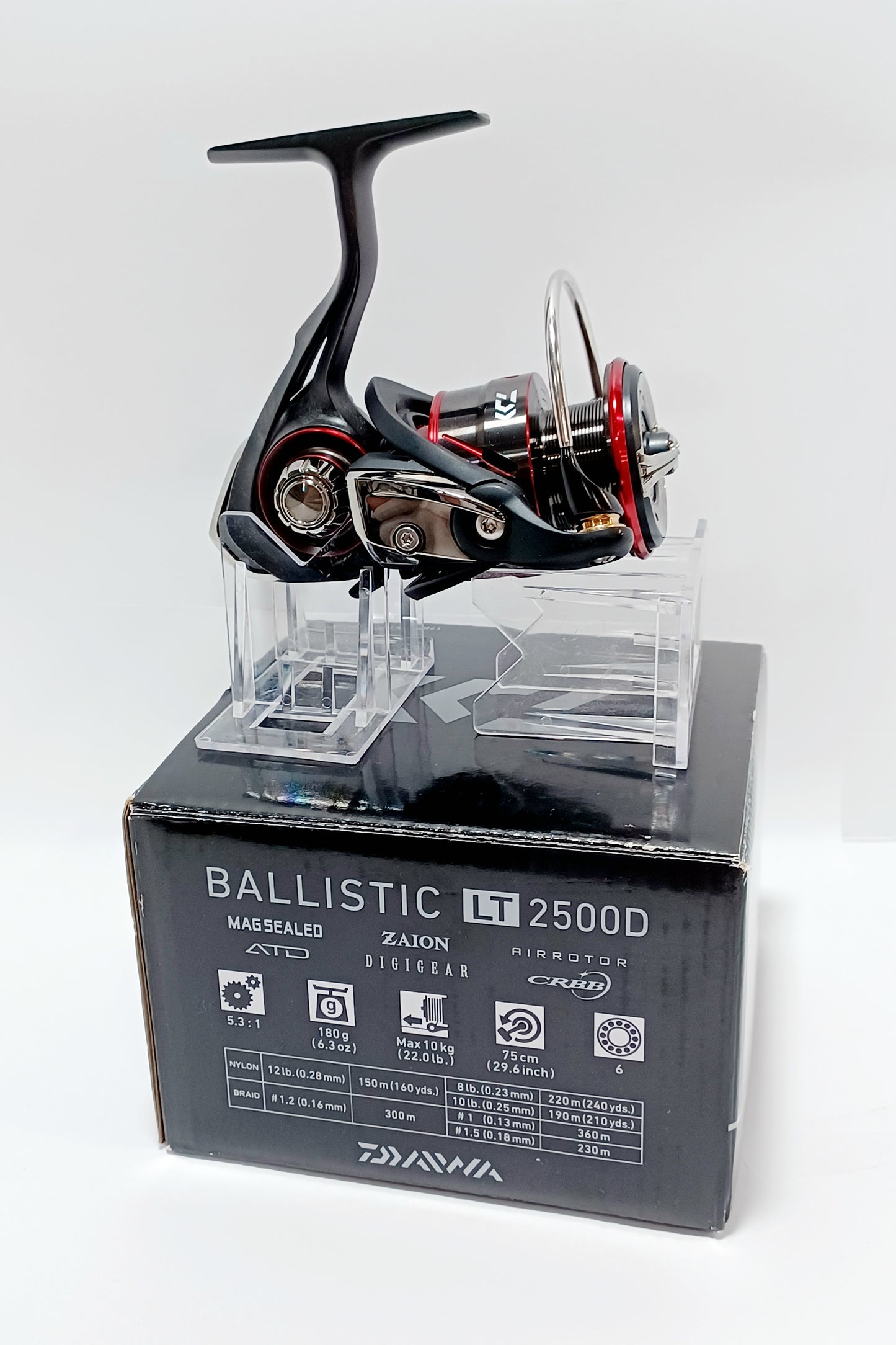 Daiwa Ballistic LT2500D Spinning Reel (LH or RH retrieval)
