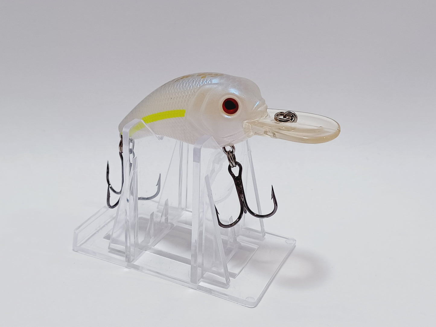 Classic Bass Pro Shop Crappie Maxx Cranks diving lure (Pearl white -chartreuse)