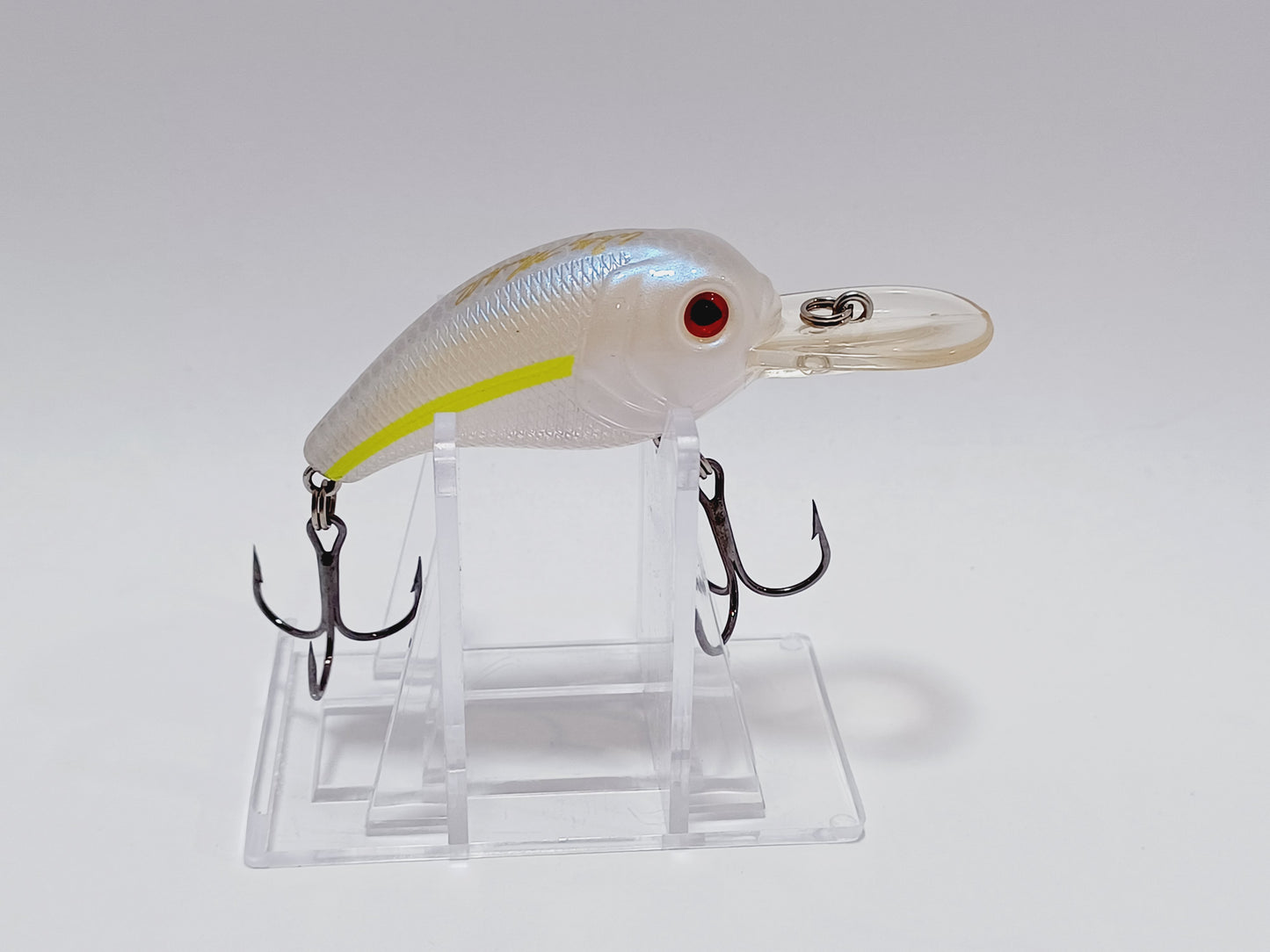 Classic Bass Pro Shop Crappie Maxx Cranks diving lure (Pearl white -chartreuse)